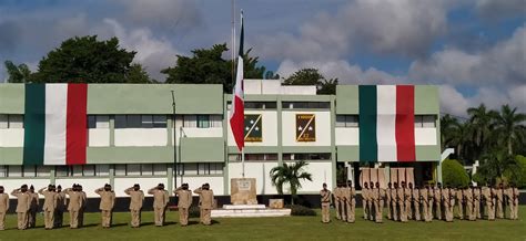 Sedena Entrega Cartillas Liberadas De La A Compa A Del Servicio