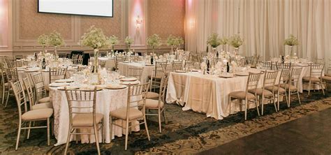 Eva & Neil's Elegant Wedding at the Stunning Hazelton Manor