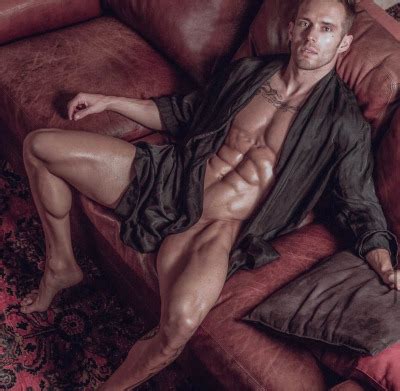 Welcome To The Daily Dose Hot Men For Men Tumbex