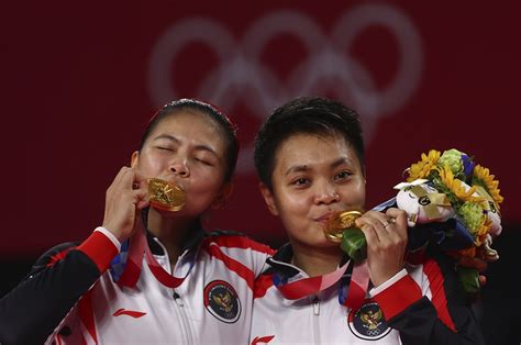 Greysia Polii Apriyani Rahayu Raih Medali Emas Olimpiade Tokyo 2020