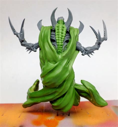 Modern Synthesist: Genestealer Patriarch Conversion - MonsterMarch Week 4 