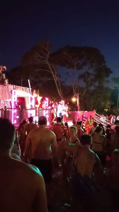 Disney World Water Park Typhoon Lagoon Glow Party At Night Youtube