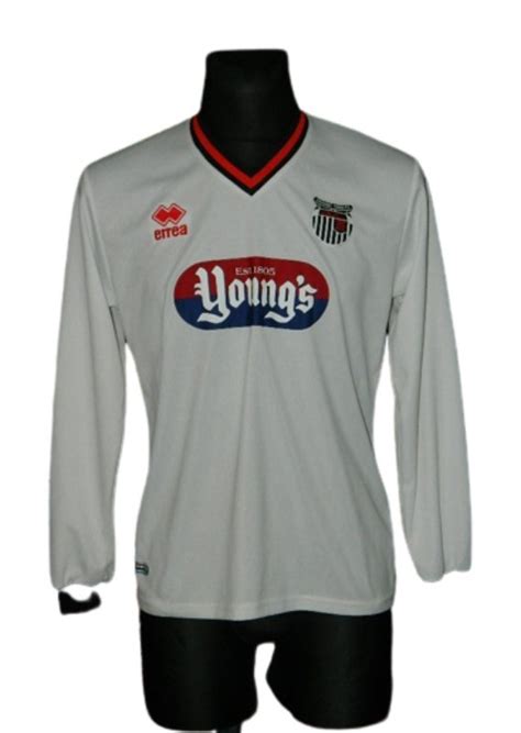 Grimsby Town 2012-13 Third Kit