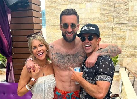 Ryan Reynolds Told Wrexham Star To Put A F Shirt On Around Wife