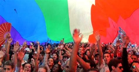 G Participantes Falam Sobre Alegria De Participar Da Parada Gay Em Sp Not Cias Em S O Paulo