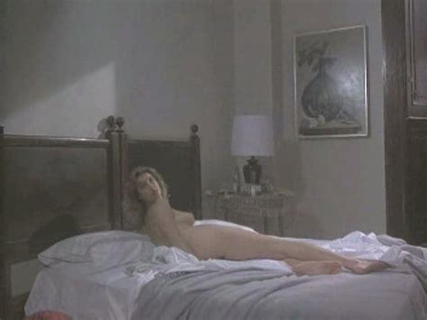 Naked Marina Giulia Cavalli In Occhio Alla Perestrojka