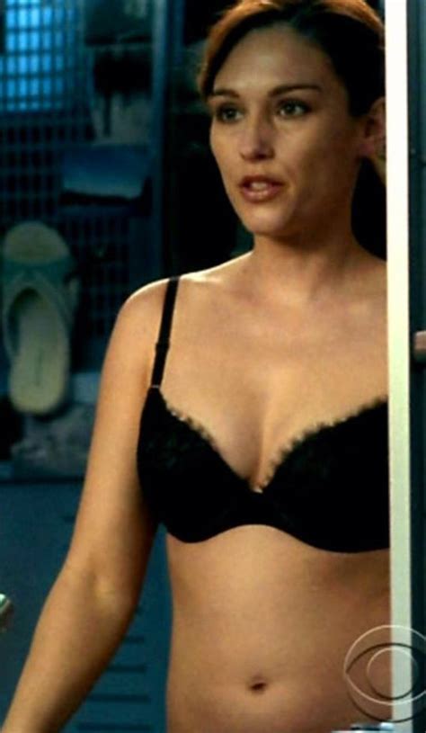 Amy Jo Johnson Nude Porn Pictures Xxx Photos Sex Images Pictoa