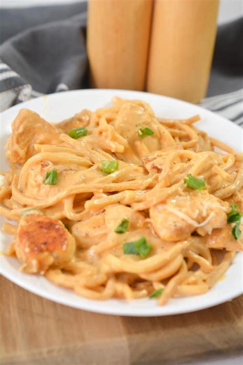 Easy Keto Buffalo Chicken Pasta Low Carb Buffalo Chicken Pasta Noodles Idea Quick Healthy