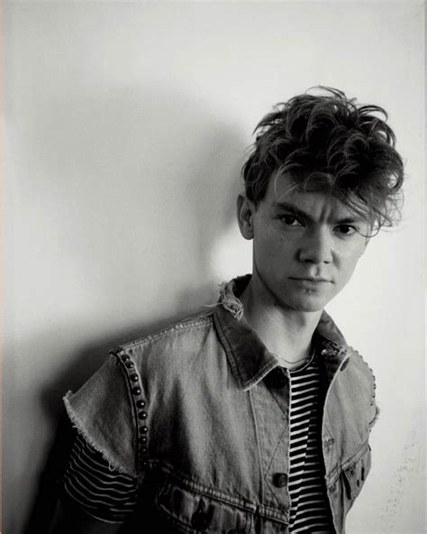 Picture Of Thomas Brodie Sangster