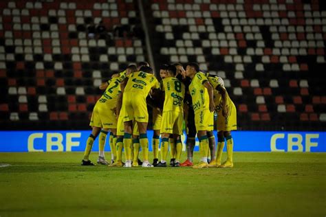 Le O Sofre Castigo No Final E Botafogo Encerra Tabu De Anos