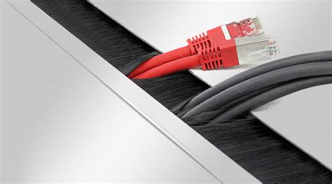 Cable Pass-Through with Brush Plates and Brush Strips | icotek