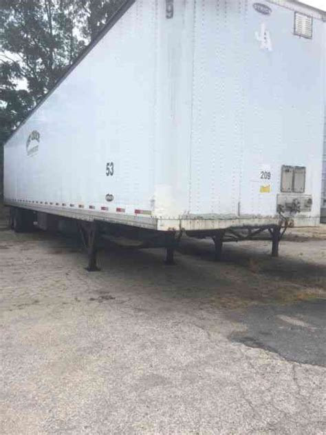 Strick Strick 2000 Sleeper Semi Trucks