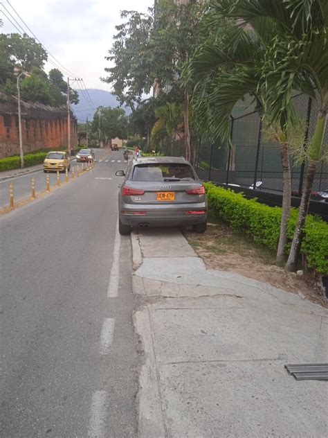 Colombia Nueva On Twitter RT FotoMultaSocial El Conductor Del Carro