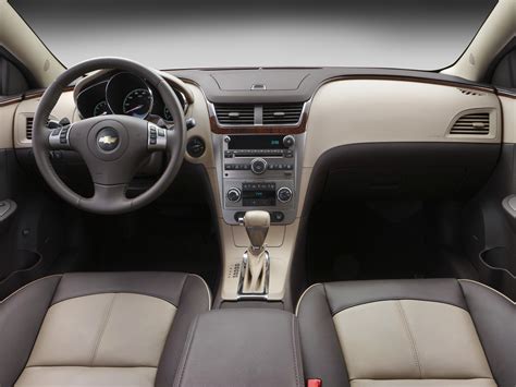 2008 Chevy Chevrolet Malibu Hybrid Owners Manual 3