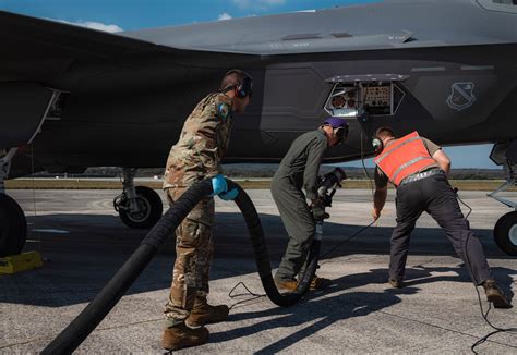 US Marines Airmen Perform Joint F 35A Hot Pit Refueling Training In Japan