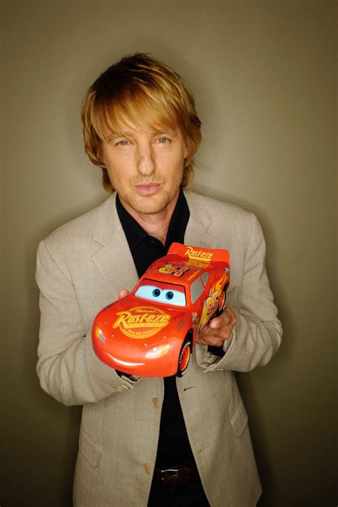 Owen Wilson Has A Blast With The New Sphero Ultimate Lightning McQueen – DisKingdom.com