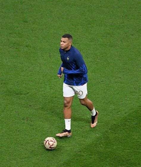 Kylian Mbappe Warming Up France Marokko Qatar Wk