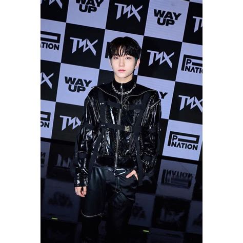 Tnx 티엔엑스 On Instagram Tnx Tnx Debut Showcase Way Up Media