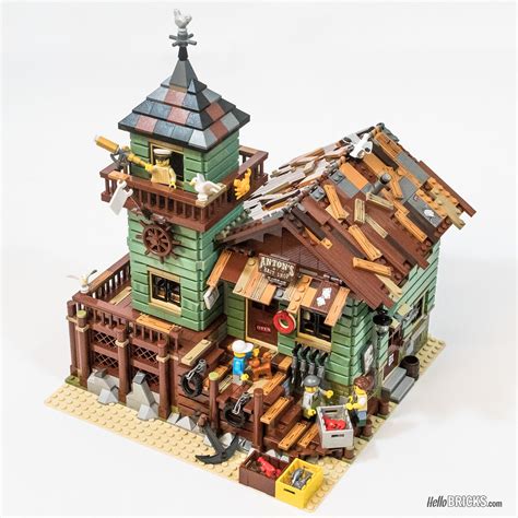 Review Lego Ideas Old Fishing Store Pas Seulement Pour Les