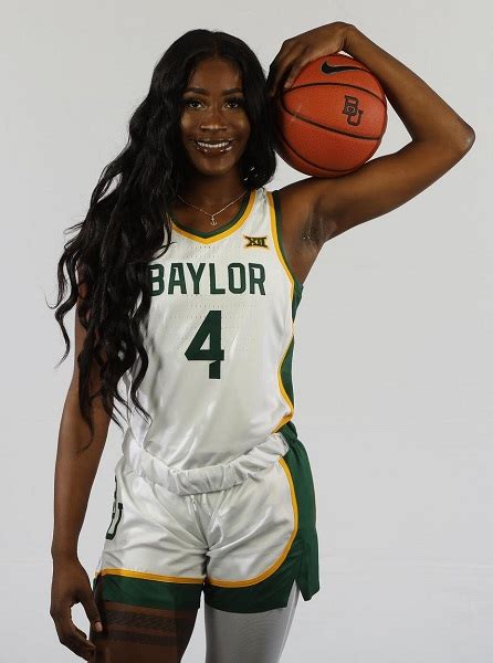 Queen Egbo - Client Page | 4front Sports
