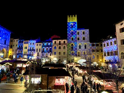 The Five Most Enchanting Christmas Markets in Italy - Italian Luxury Asset