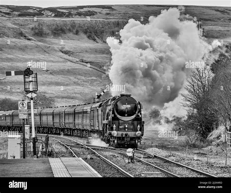 This Is The Southern Railways Merchant Navy Class Mt