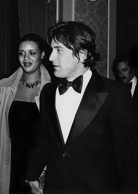 Robert De Niro and his wife at the time | Robert de niro, Cine, Estilo ...