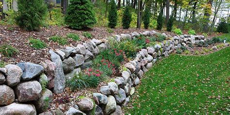 Boulder Retaining Wall Design Guide - Wall Design Ideas