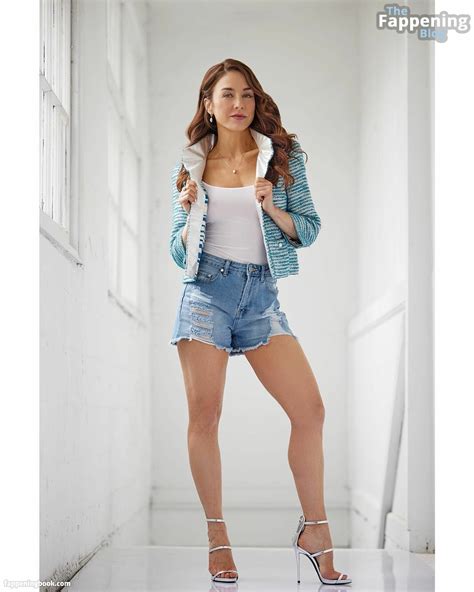 Erin Karpluk Nude The Fappening Photo 5131266 FappeningBook