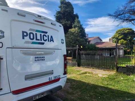 Tenía arresto domiciliario y vendía drogas cerca de dos escuelas