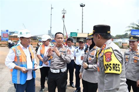 Jelang Nataru Korlantas Polri Tinjau Jalur Di Pelabuhan Merak Dan