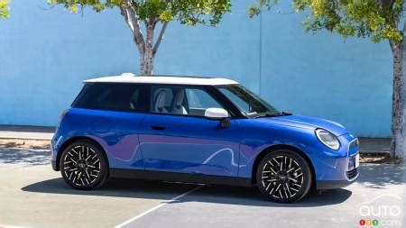 2025 Mini Cooper EV: First official images | Car News | Auto123