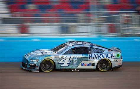 Kevin Harvick Bids Emotional Farewell In Final Nascar Race Charlotte