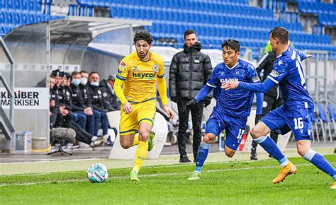 KSC empfängt Braunschweig Machen Badener einen großen Schritt zum