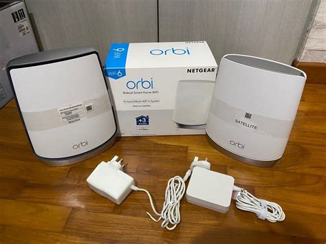 Netgear Orbi High End Tri Band Wifi 6 Mesh System Under Warranty Rbr850