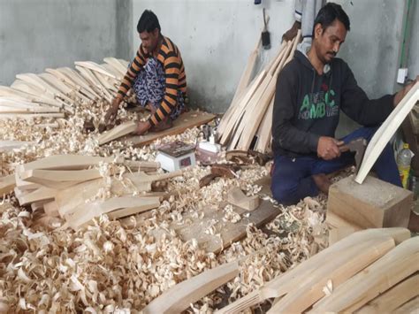 Willow Tourism Kashmir Manufactures Best Bats In The World