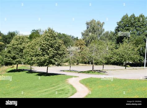 gravel parking lot Stock Photo - Alamy