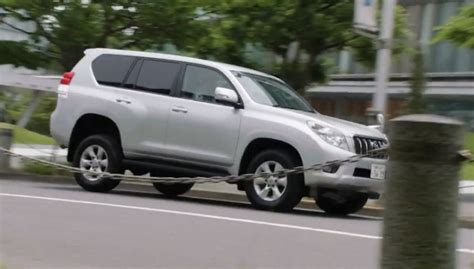 IMCDb org 2009 Toyota Land Cruiser Prado J150 in 仮面ライダードライブ Kamen