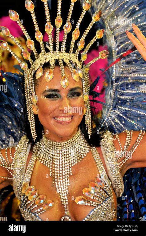 Uniao Da Ilha Escuela De Samba El Bailarín El Carnaval De 2010 El