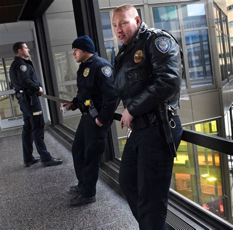 Pin By Bern Ack On Respect For Those Who Serve Hot Cops Men In