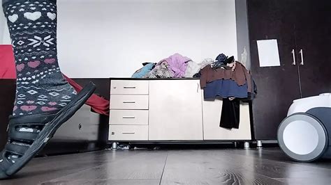 Amateur Mom Cleans Naked With Vacuum Cleaner In The House Feat Mirsur By Faphouse Xhamster