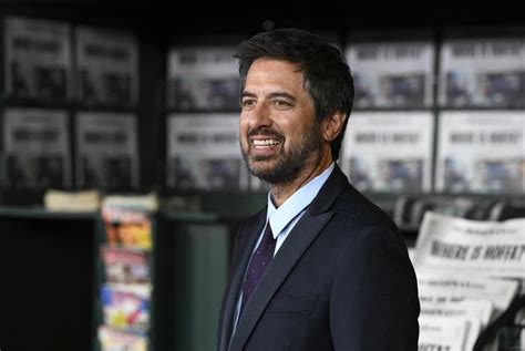 Patrimonio Netto Di Ray Romano Denaro E Stipendio 2024