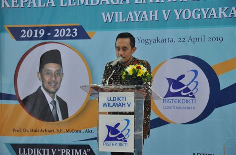 PISAH SAMBUT KEPALA LLDIKTI WILAYAH V DIY Ilmu Komunikasi UPN Veteran