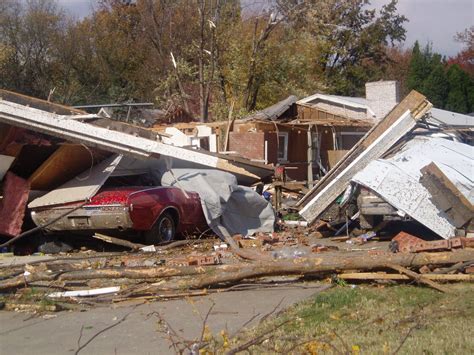 Nov 6th 2005 Evansville Area Tornado