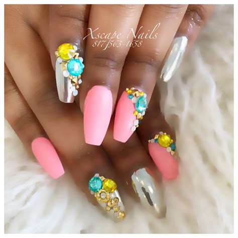 Matte chrome nails | Diy nail designs, Cute nail designs, Nail designs