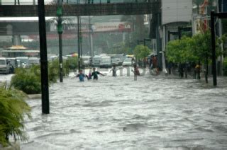 Banjir Di Jalan Sudirman DATATEMPO