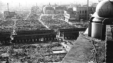 WWII fire-bombing of Tokyo by US remembered 70 years on - BBC News