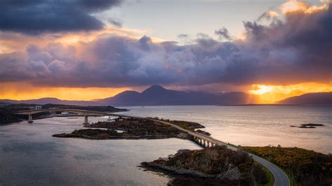 Skye Bridge Tours - Book Now | Expedia