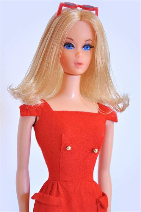 Barbie Walk Lively Vintage Barbie Barbie Fashion