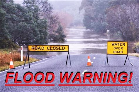 Flood Warning Road Sign